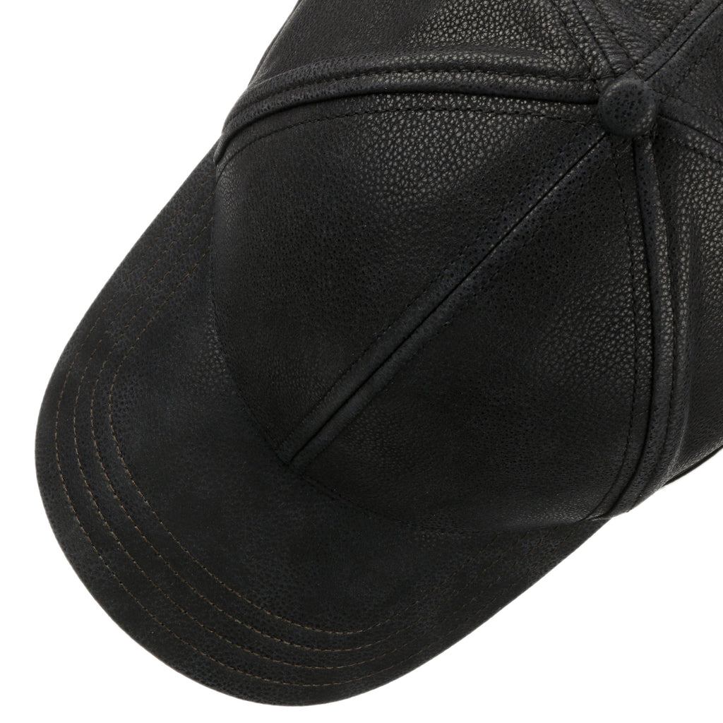 schwarz