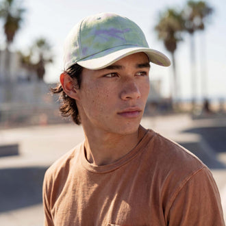 light green (male model Roger Yard)