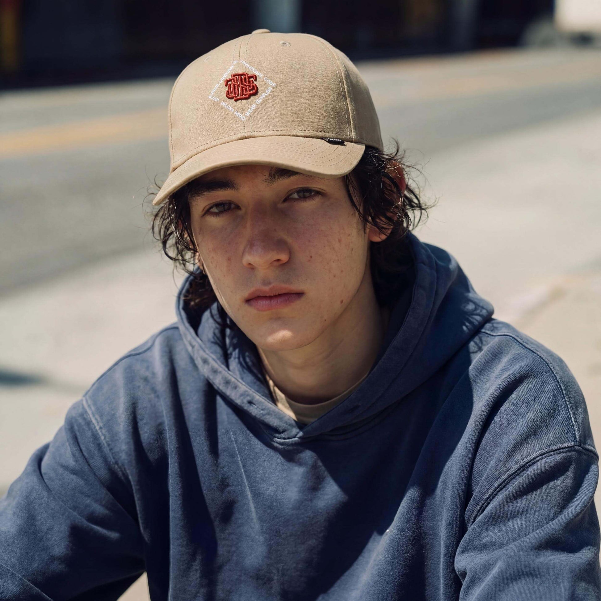 khaki (male-model Tony Cenic)