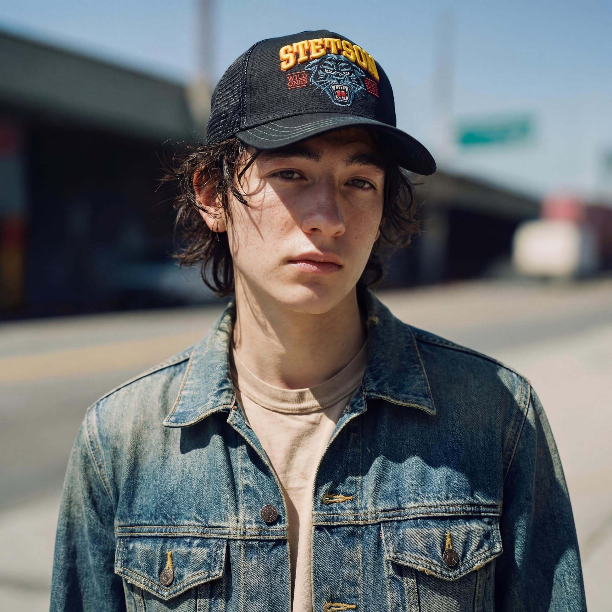 schwarz (male-model Oswald Bloom)