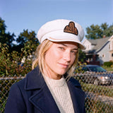 weiß (female-model)