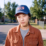 blau (female-model)