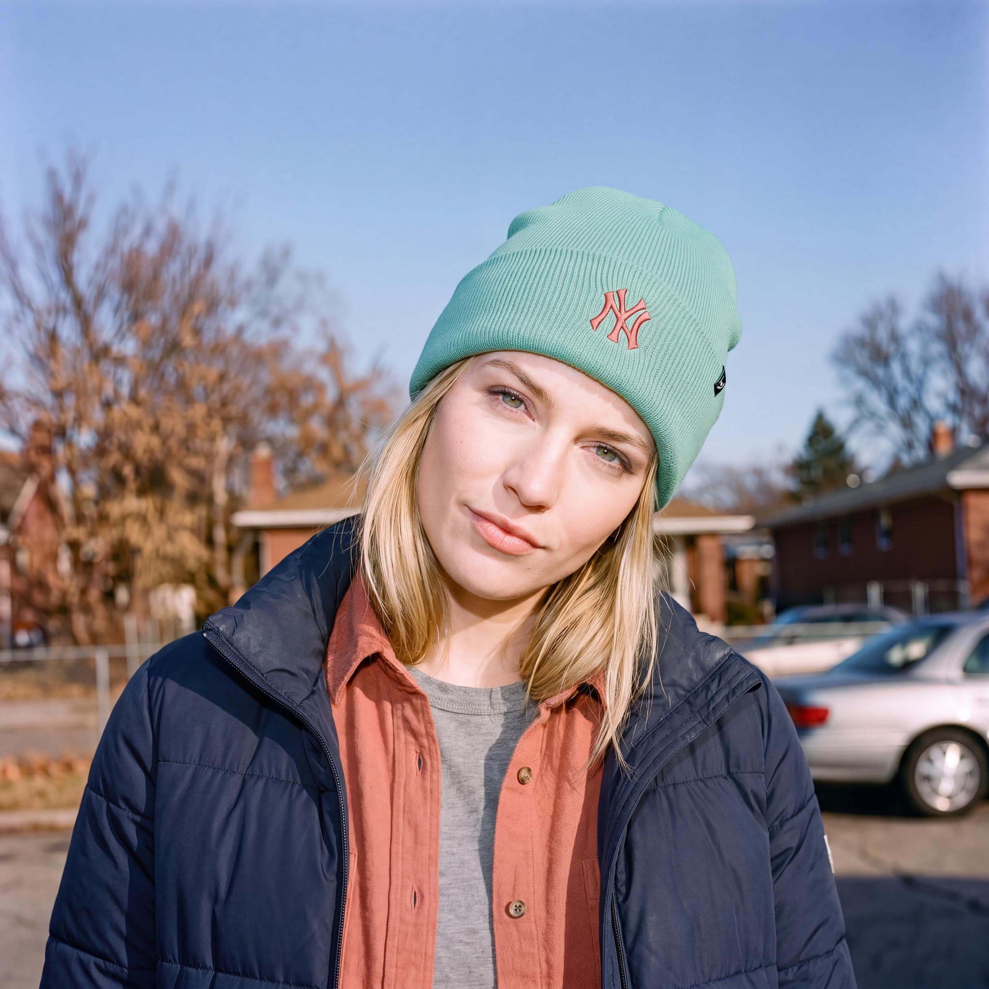 mint (female-model)