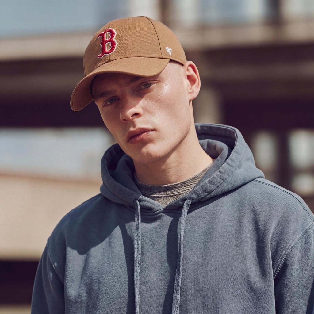 camel (male-model Mike Anderson)