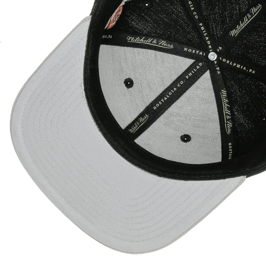 noir-gris