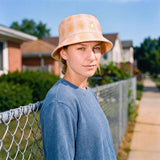 gelb (female-model)