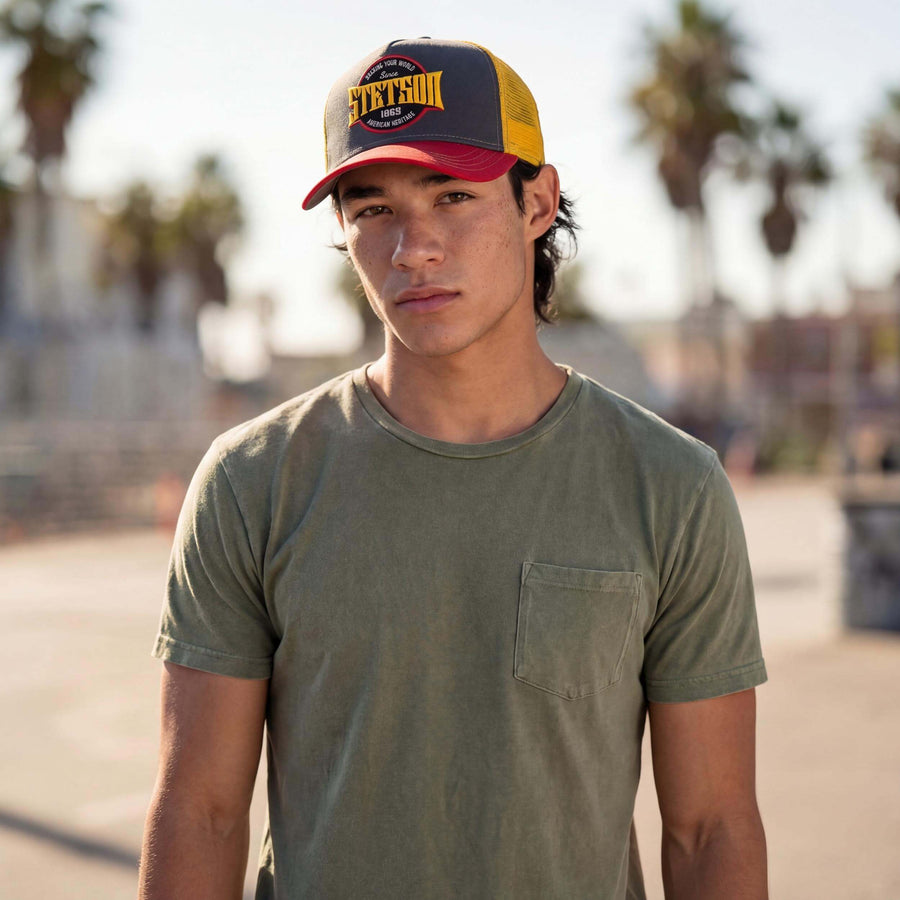 yellow (male model Oswald Bloom)