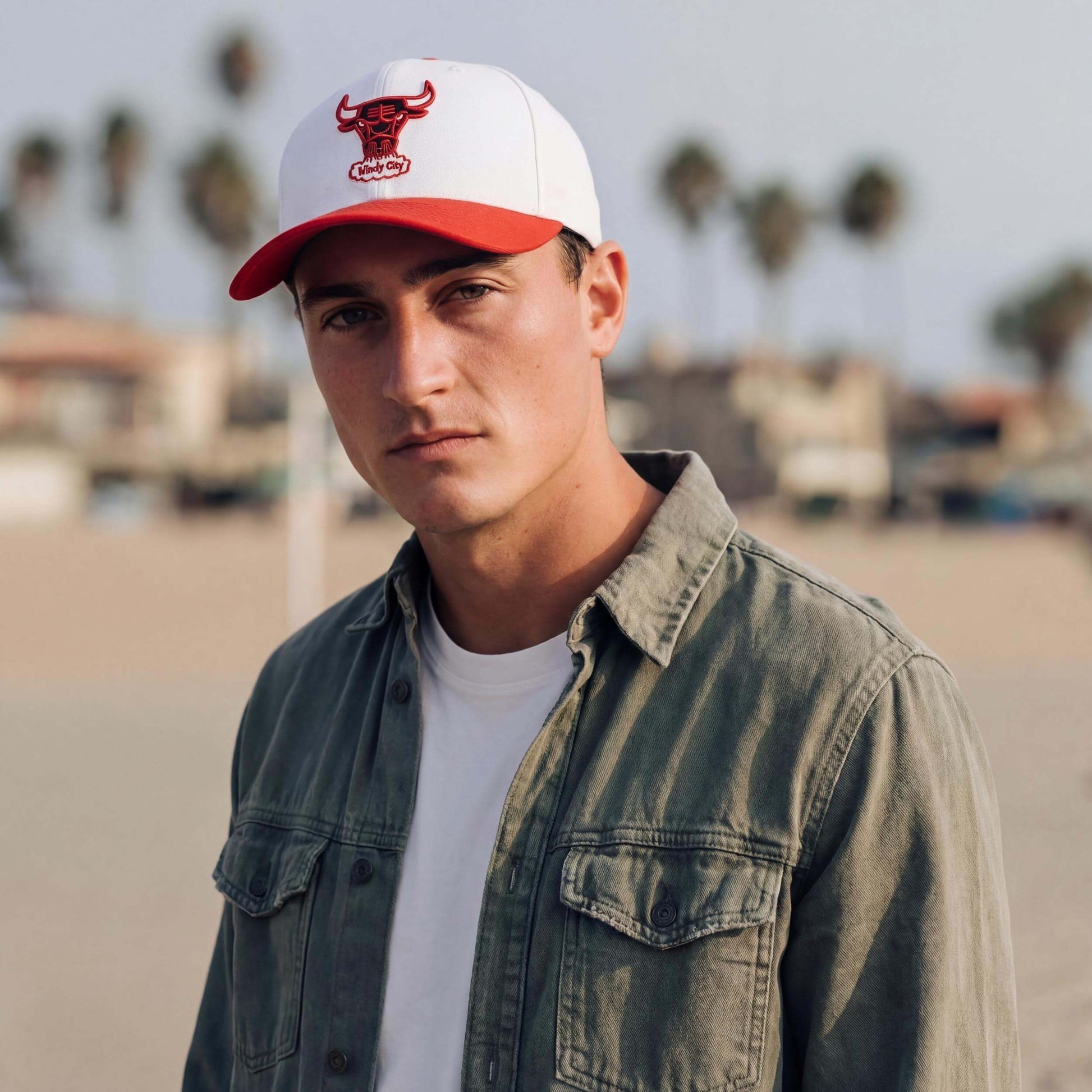 weiß (male-model James Lavender)