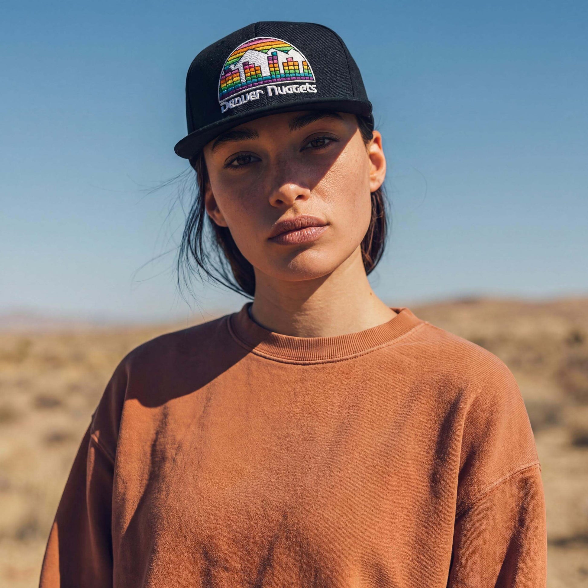 schwarz (female-model Annabel Oharra)