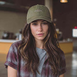 oliv (female-model Monique Iverson)