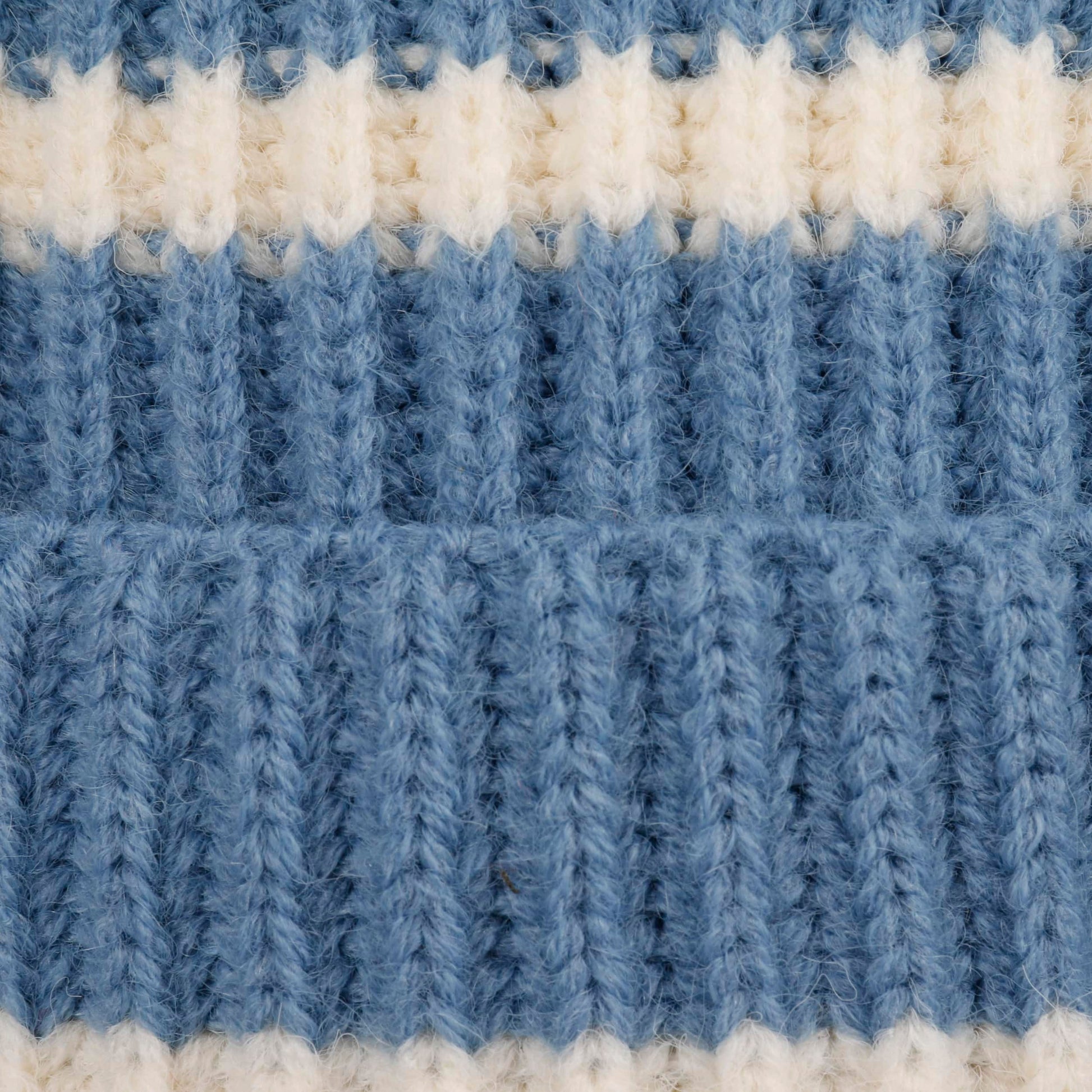 blau-weiß