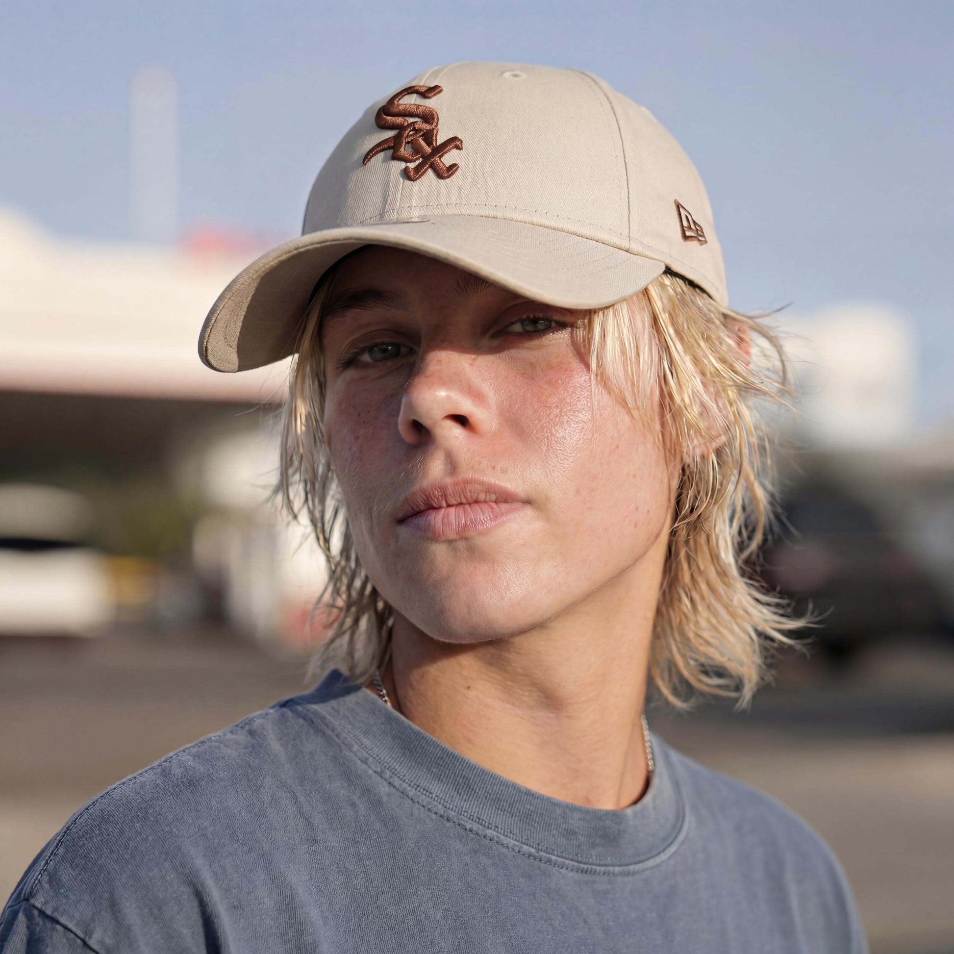 hellbeige (male-model Roger Yard)