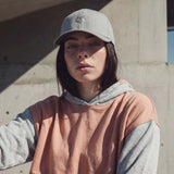 grau (female-model Annabel Oharra)