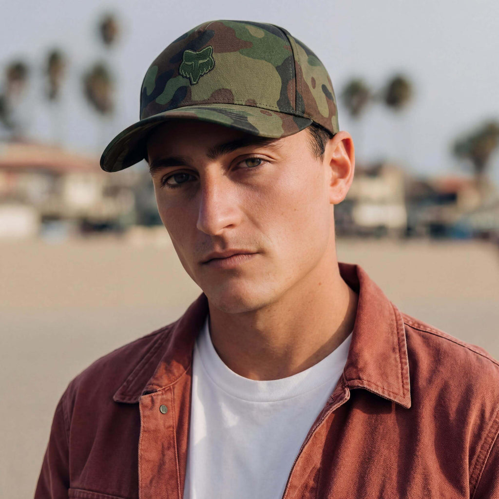 olive (male model Roger Yard)