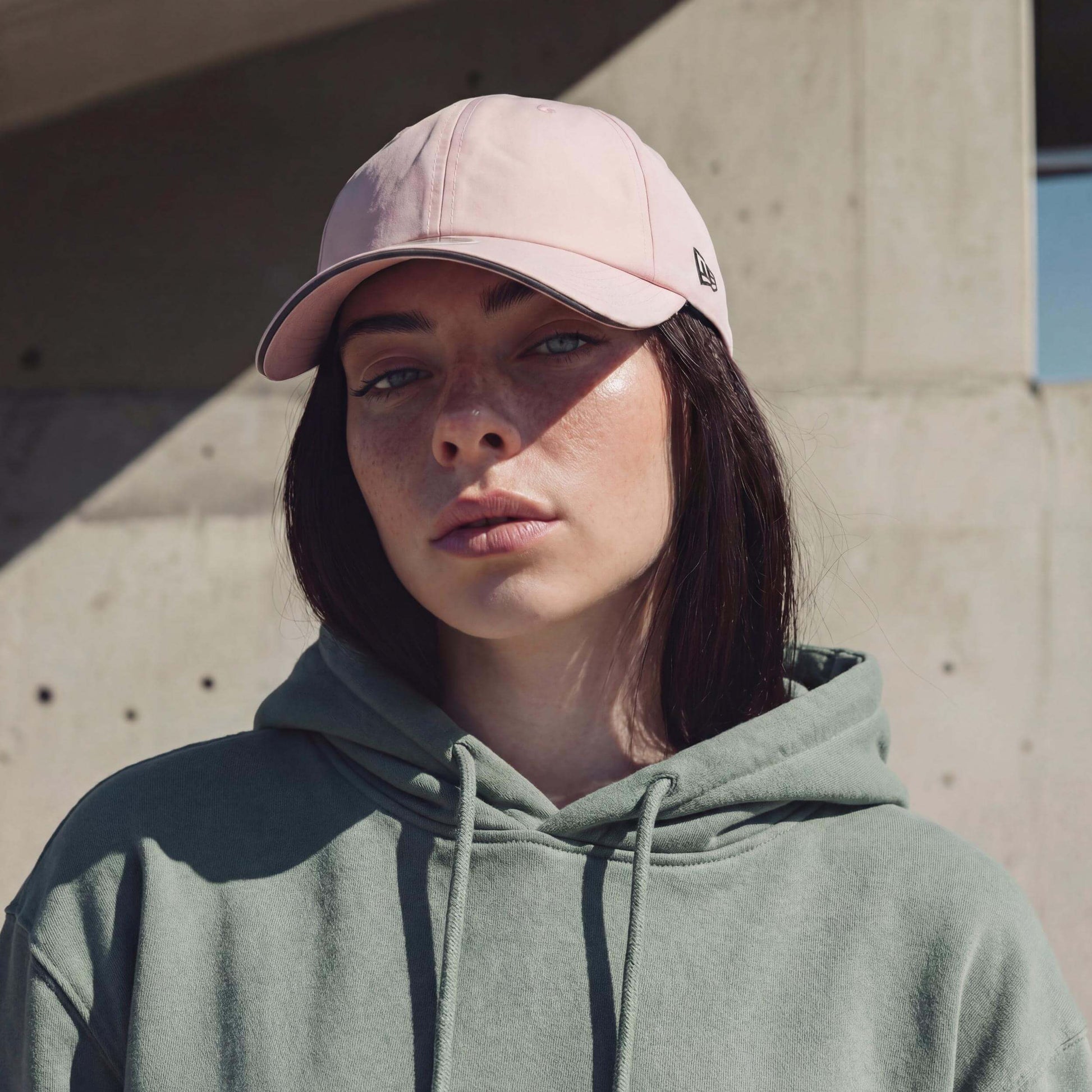 rose (female model Alexis Newman)