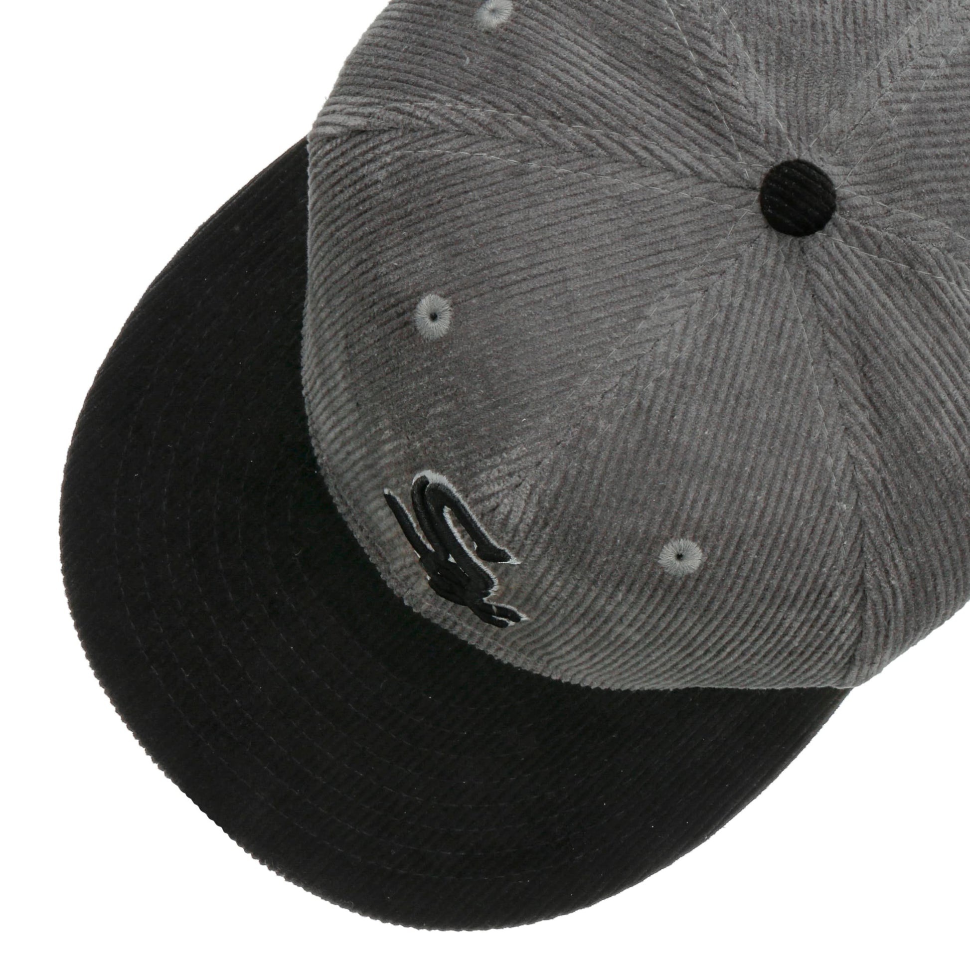 grau-schwarz