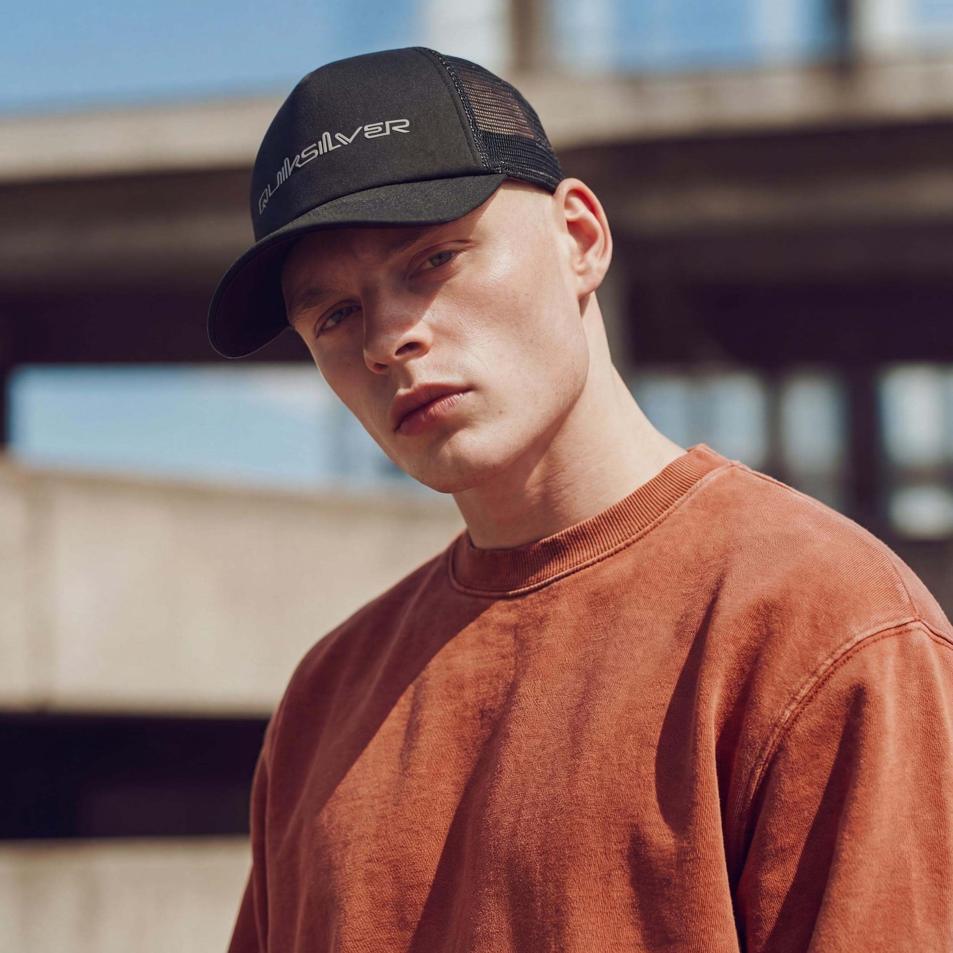 schwarz (male-model Pete Delorette)