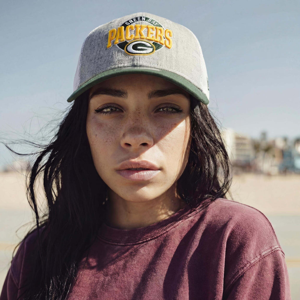 grün (female-model Sandra Smith)