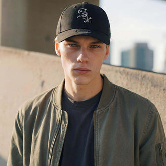 zwart (mannelijk model Justin Mappex)