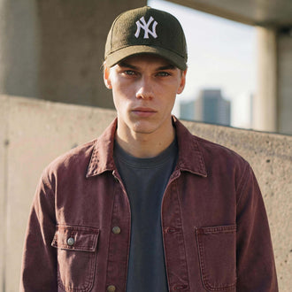 olijfgroen (mannelijk model Justin Mappex)