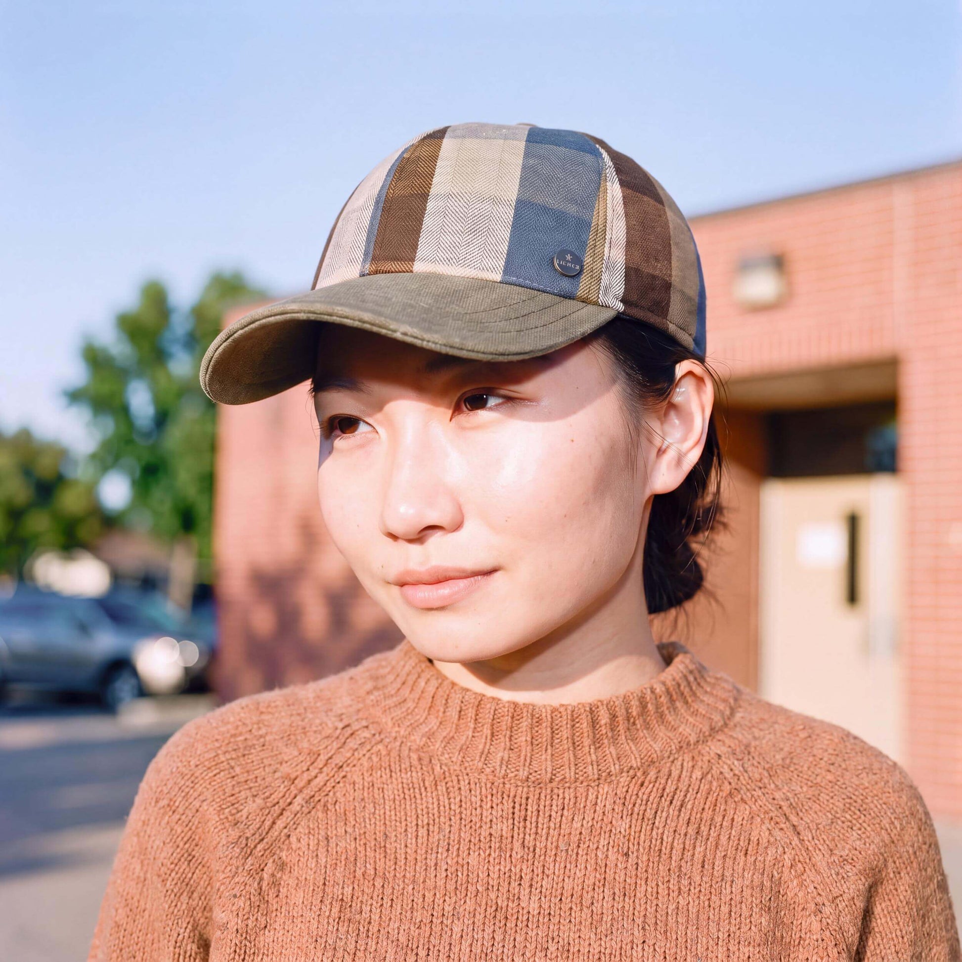 oliv (female-model)