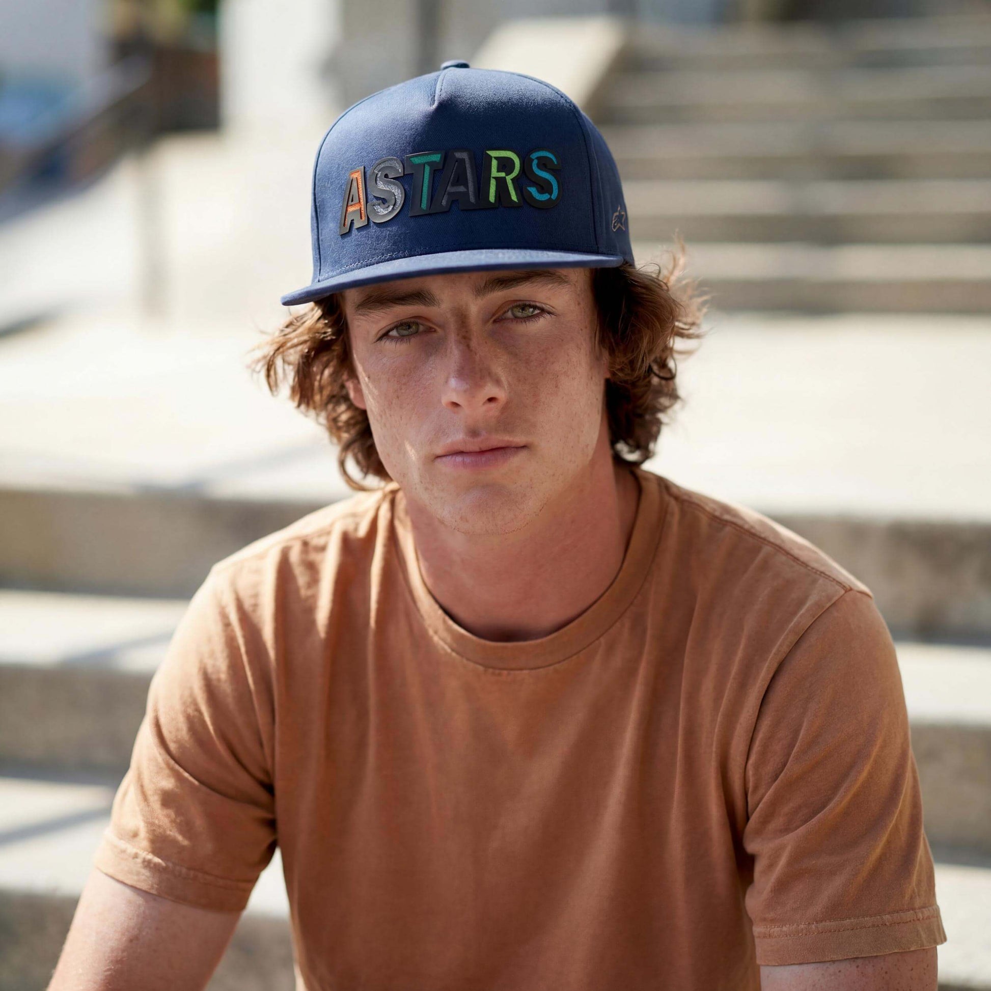 dunkelblau (male-model Carl Sanchez)