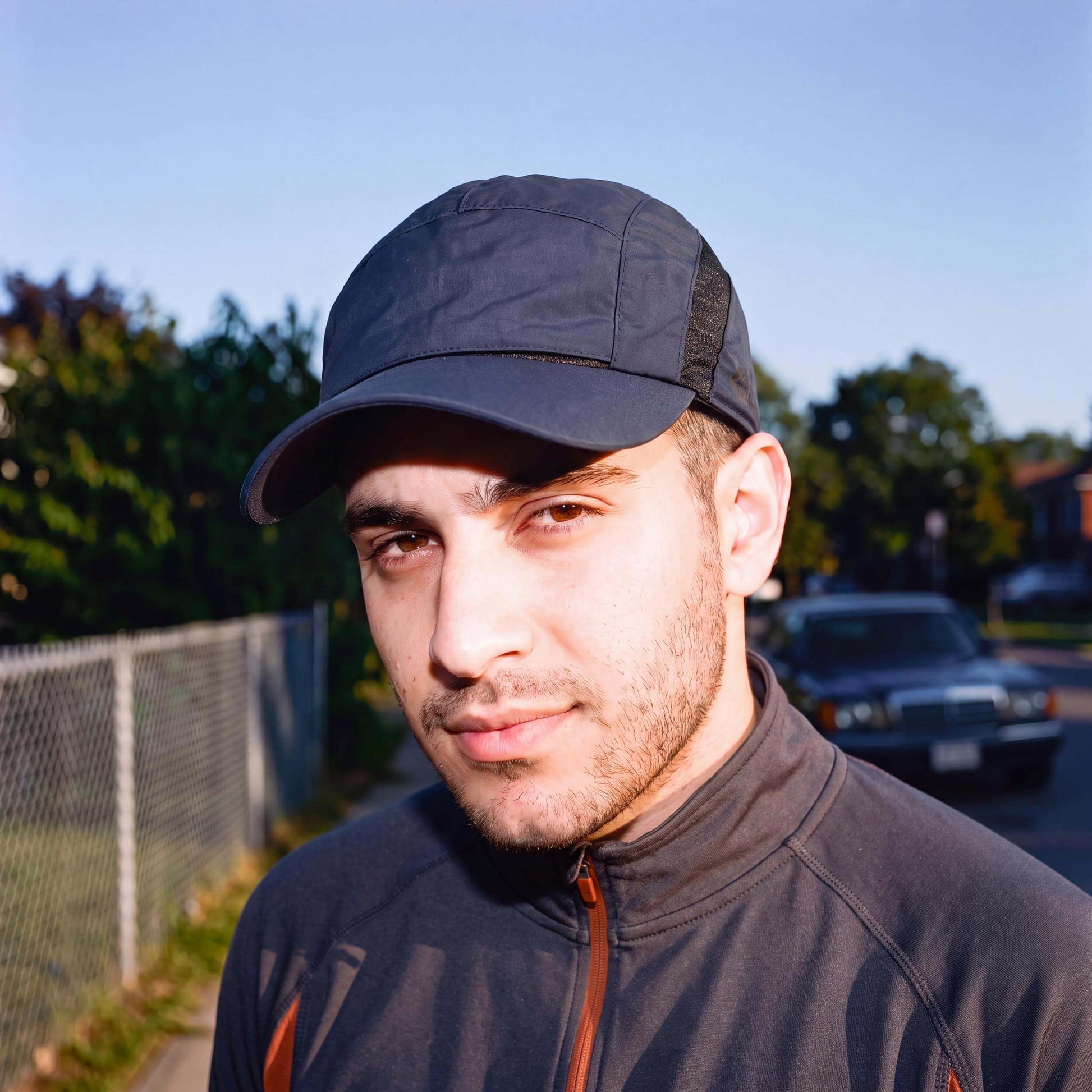 dunkelblau (male-model)