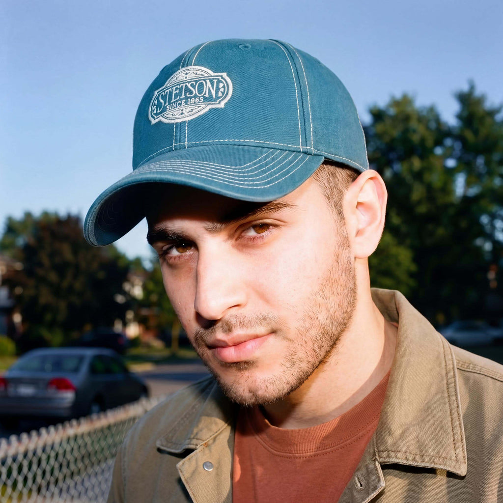 blau (male-model)