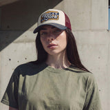 bleu-rouge (modèle féminin Jessica Paulic)