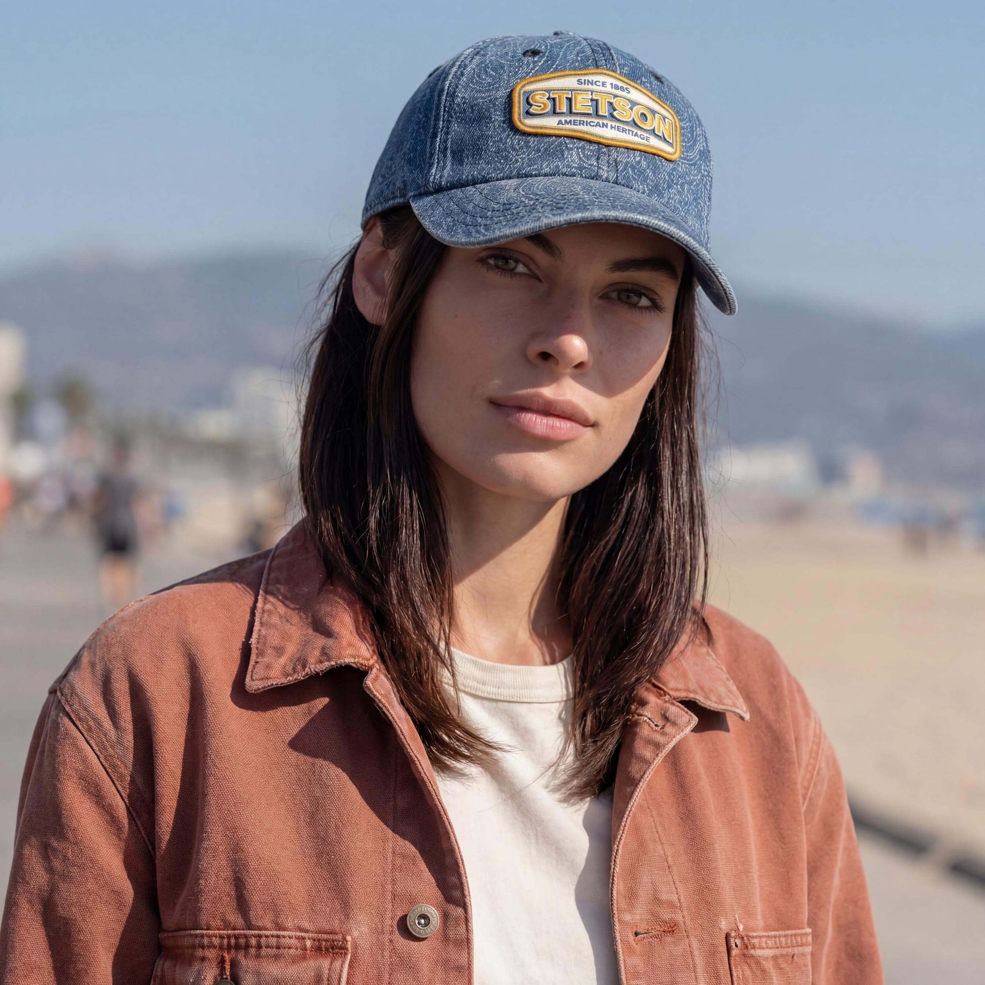 denim (female-model Bec Rabanne)