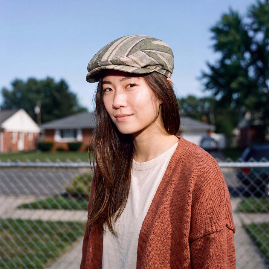 beige-grün (female-model)