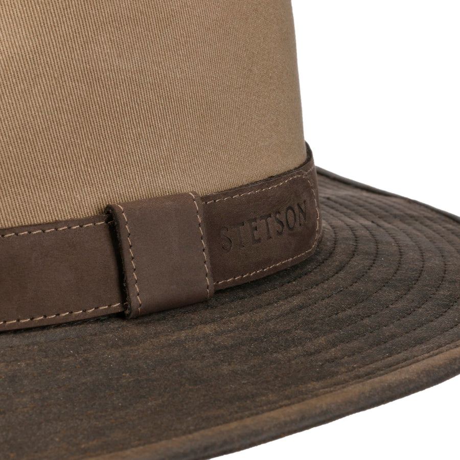 beige-marron