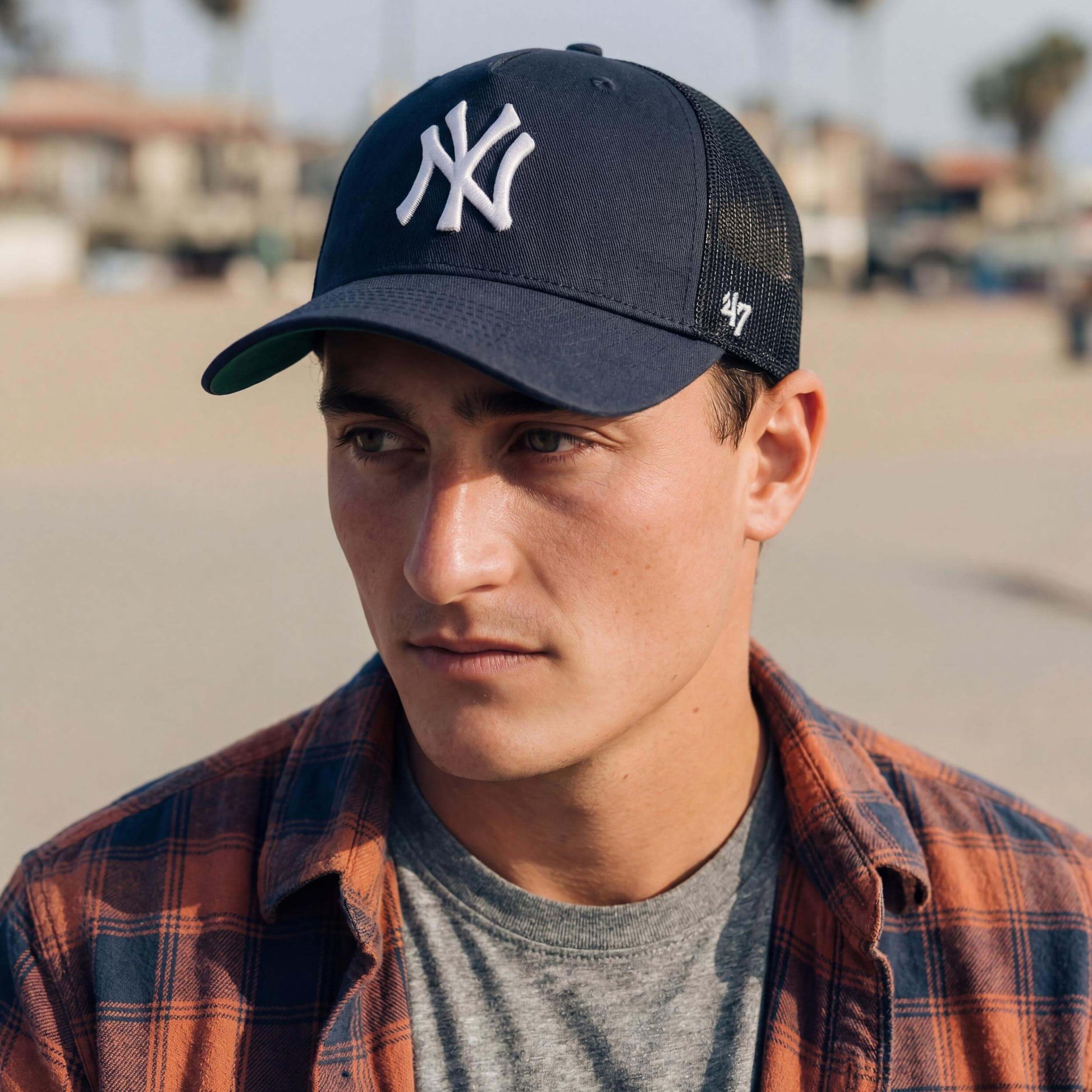 dunkelblau (male-model Oswald Bloom)