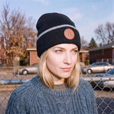 schwarz (female-model)
