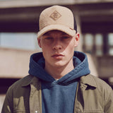 beige-noir (modèle masculin Jimmy Mcneal)