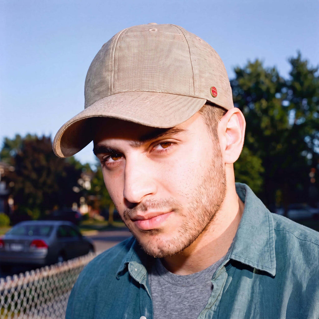beige (male-model)