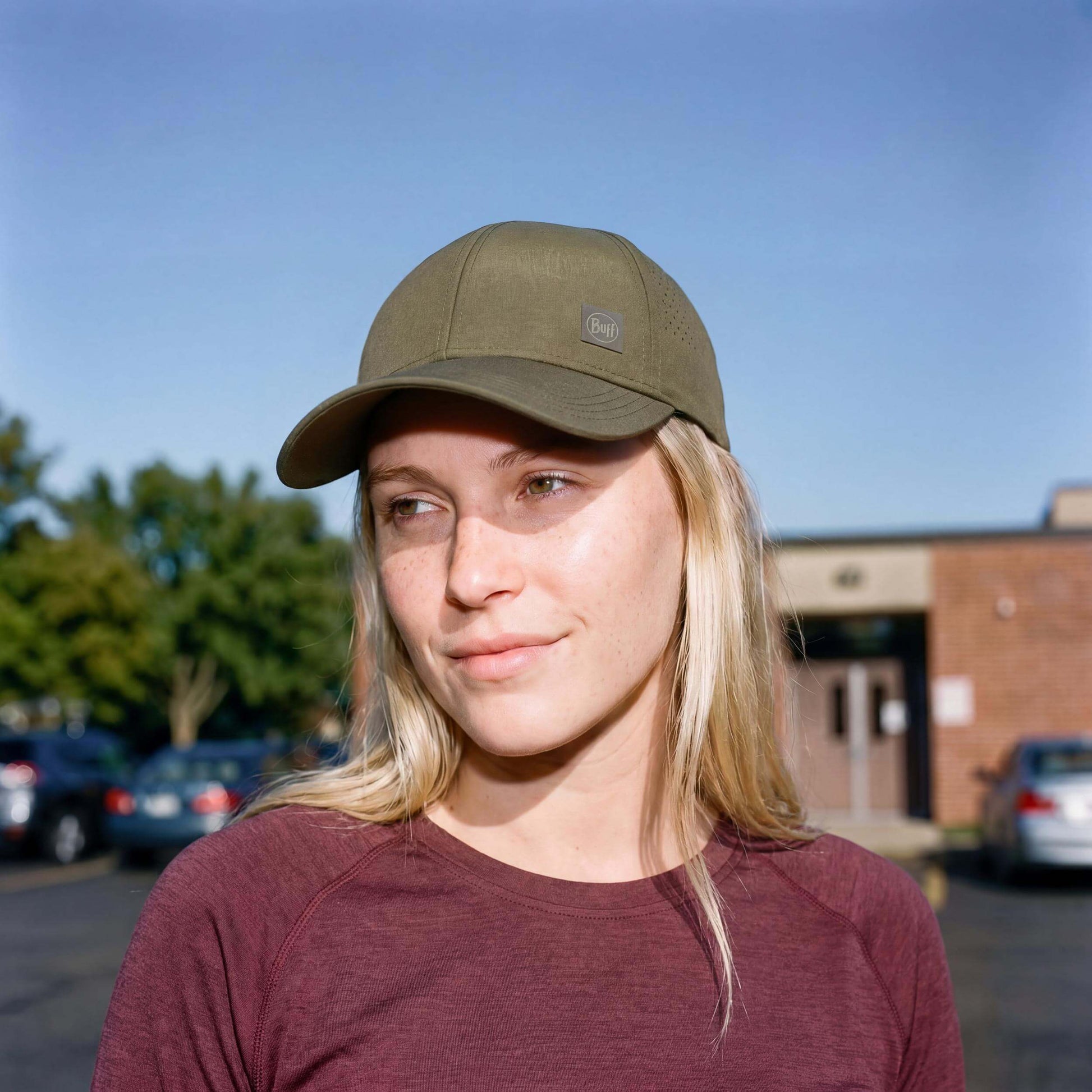 oliv (female-model)