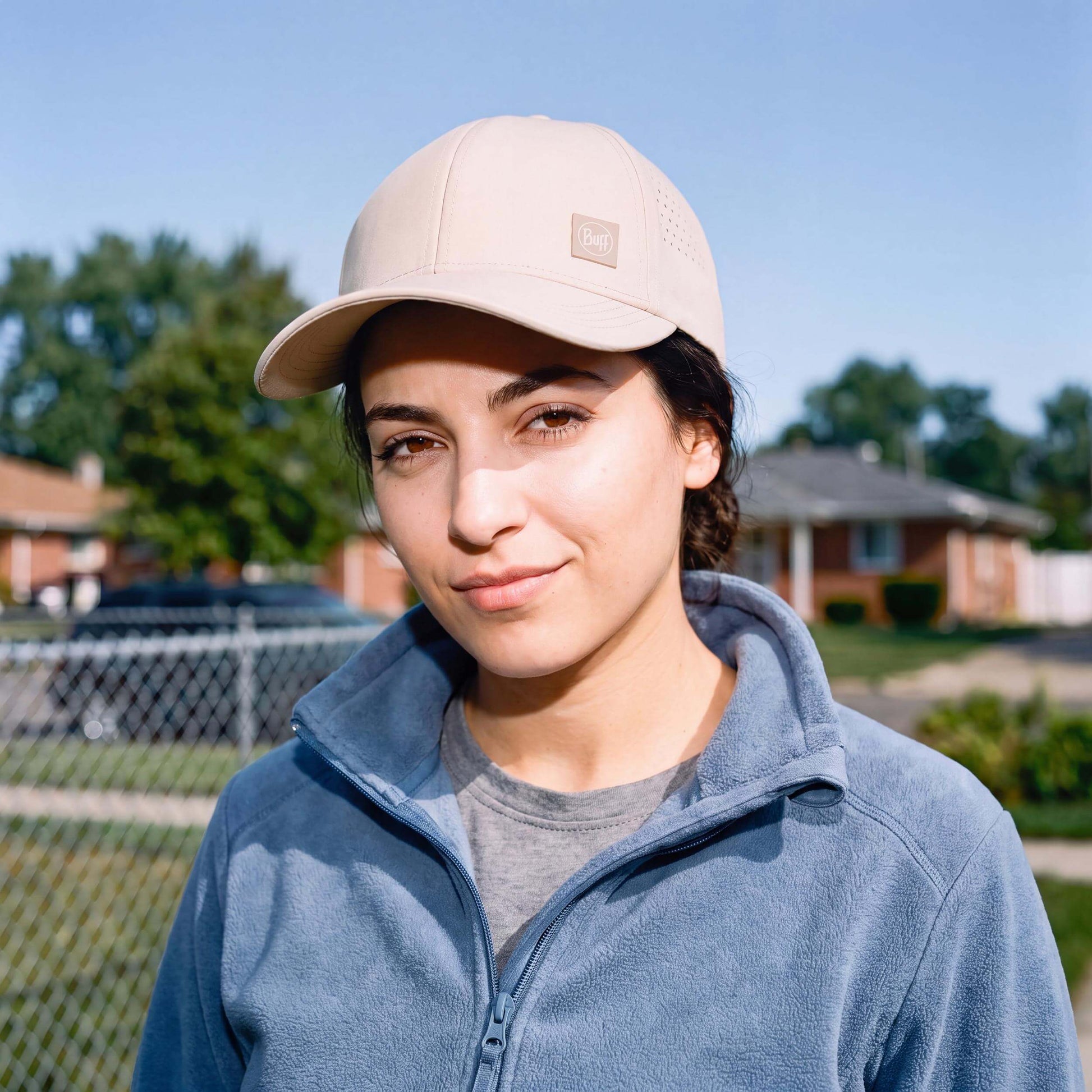 hellbeige (female-model)