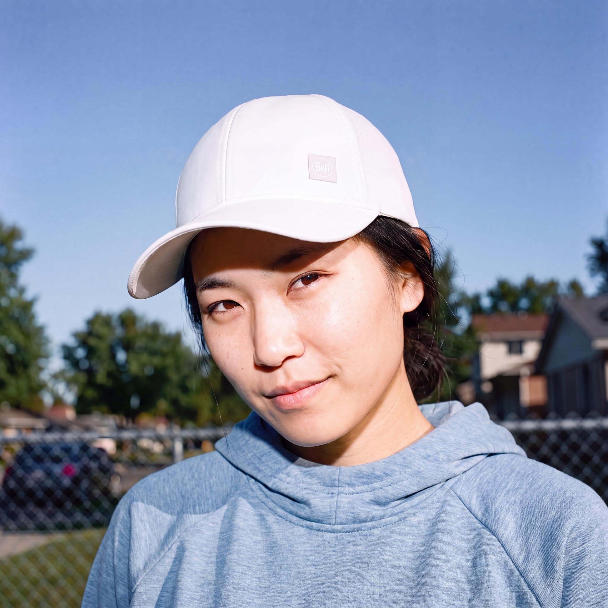 weiß (female-model)
