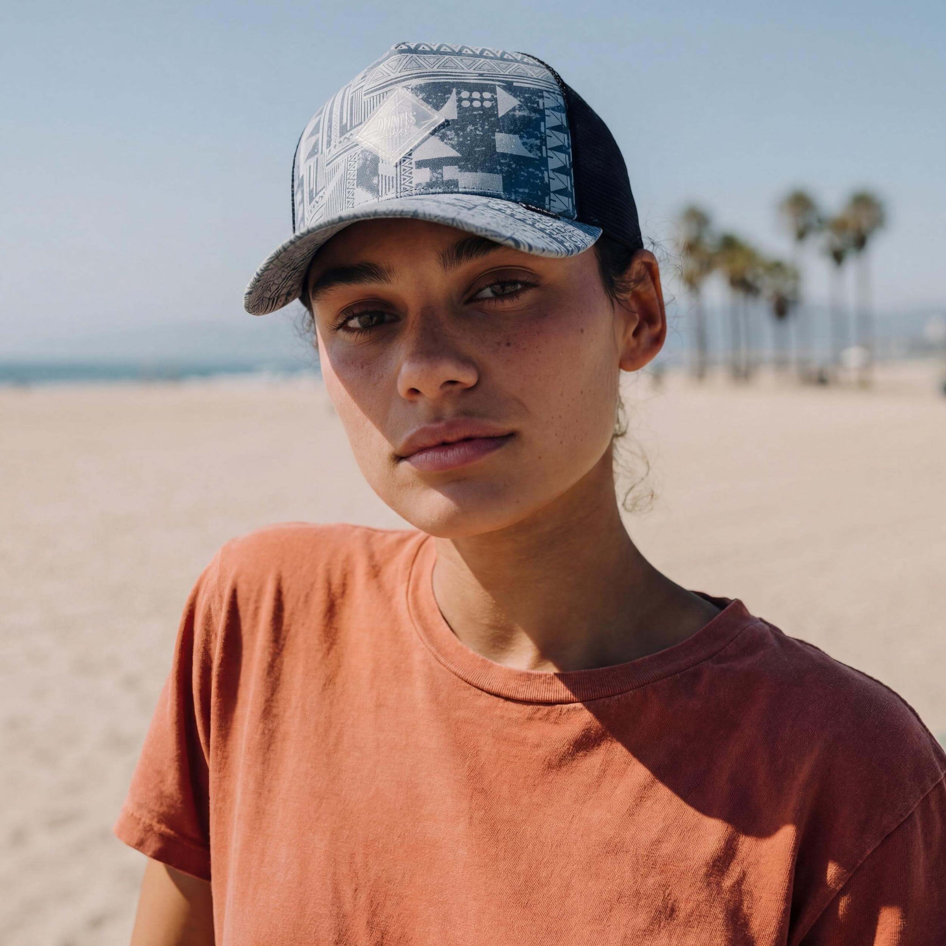 blue (female model Hazel Bourne)