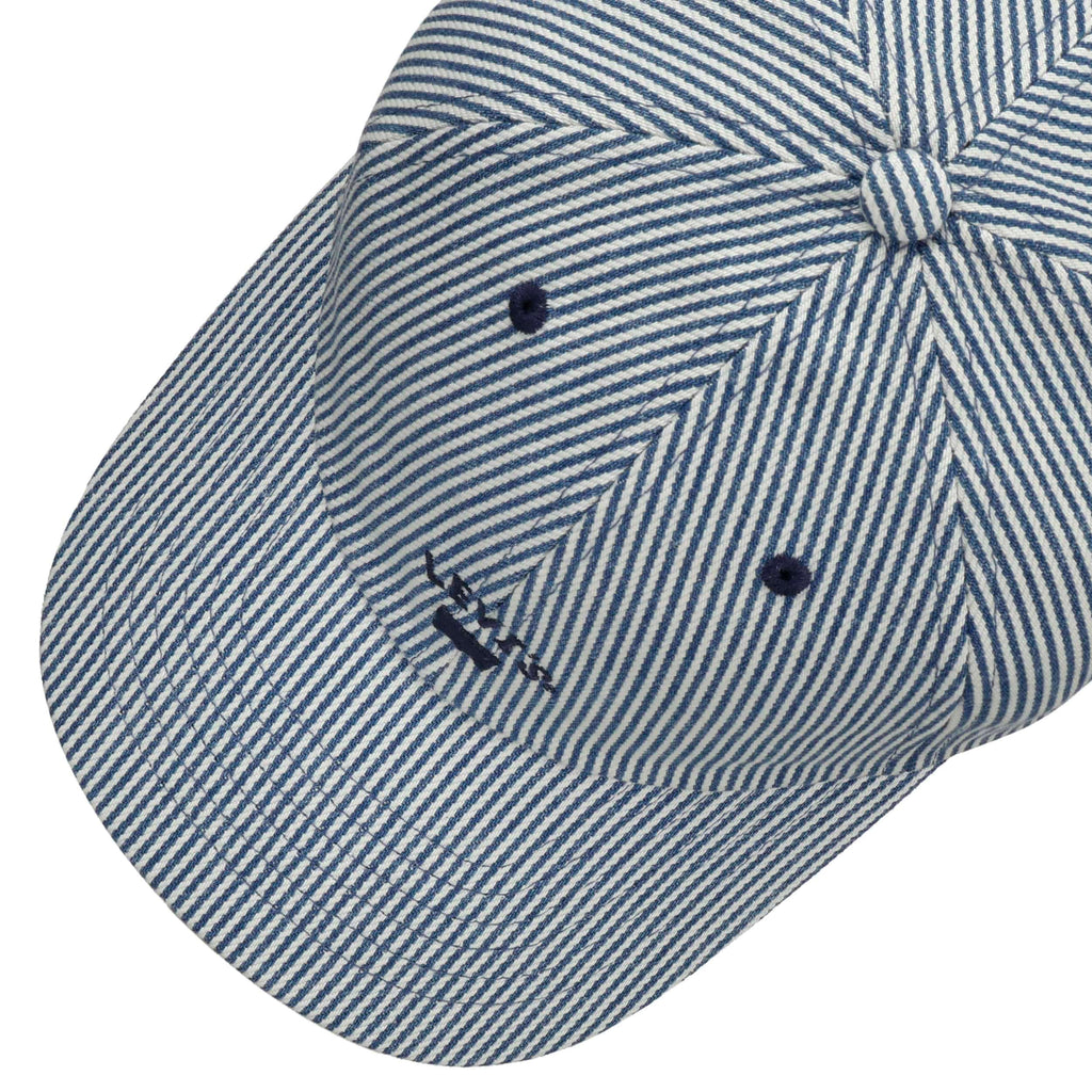 blau-weiß