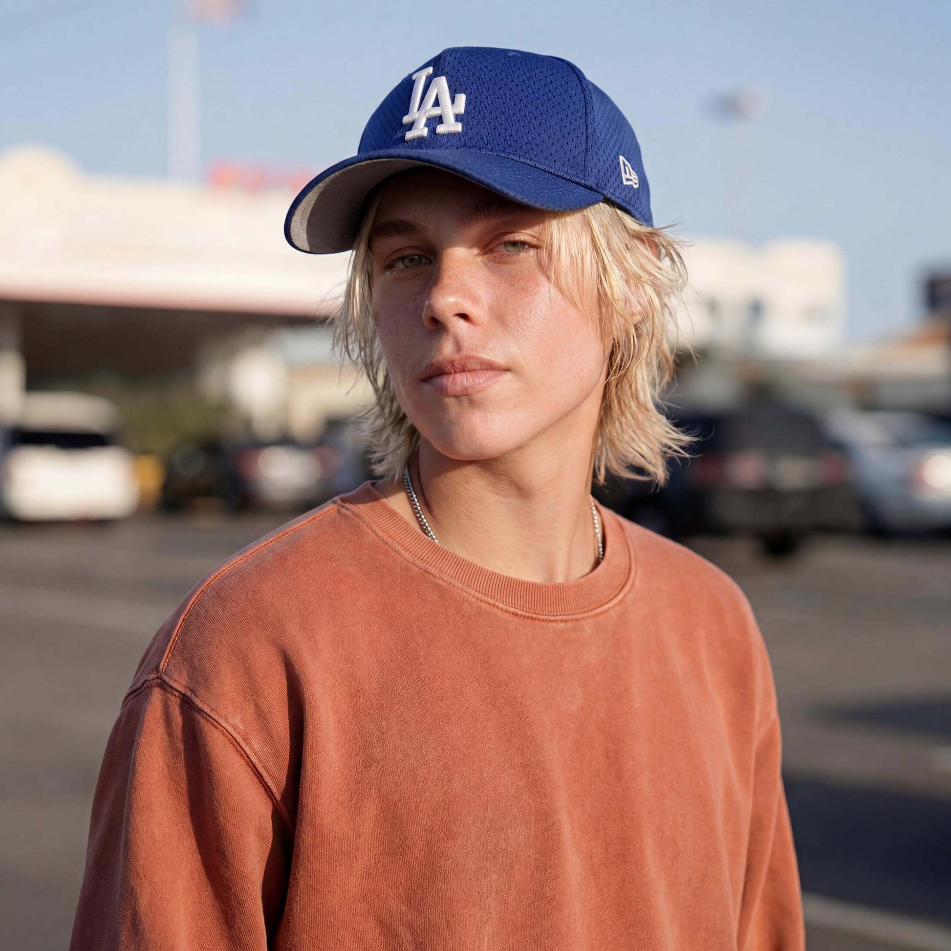 royalblau (male-model James Lavender)