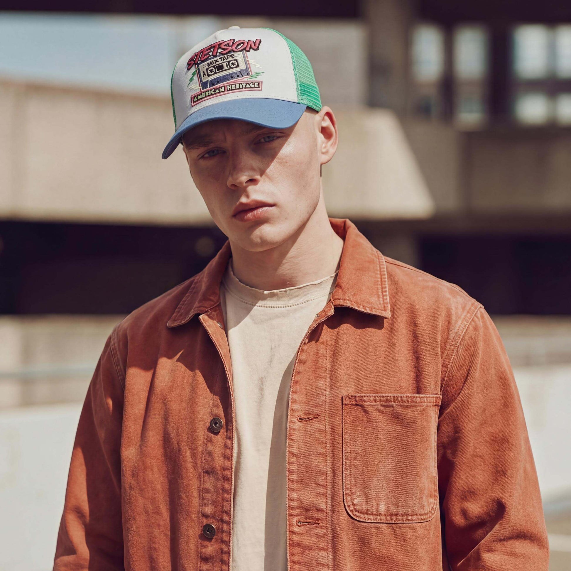 blau-weiß (male-model Carl Sanchez)