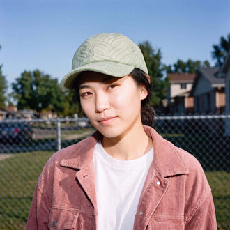 mint (female-model)