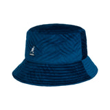 bleu foncé