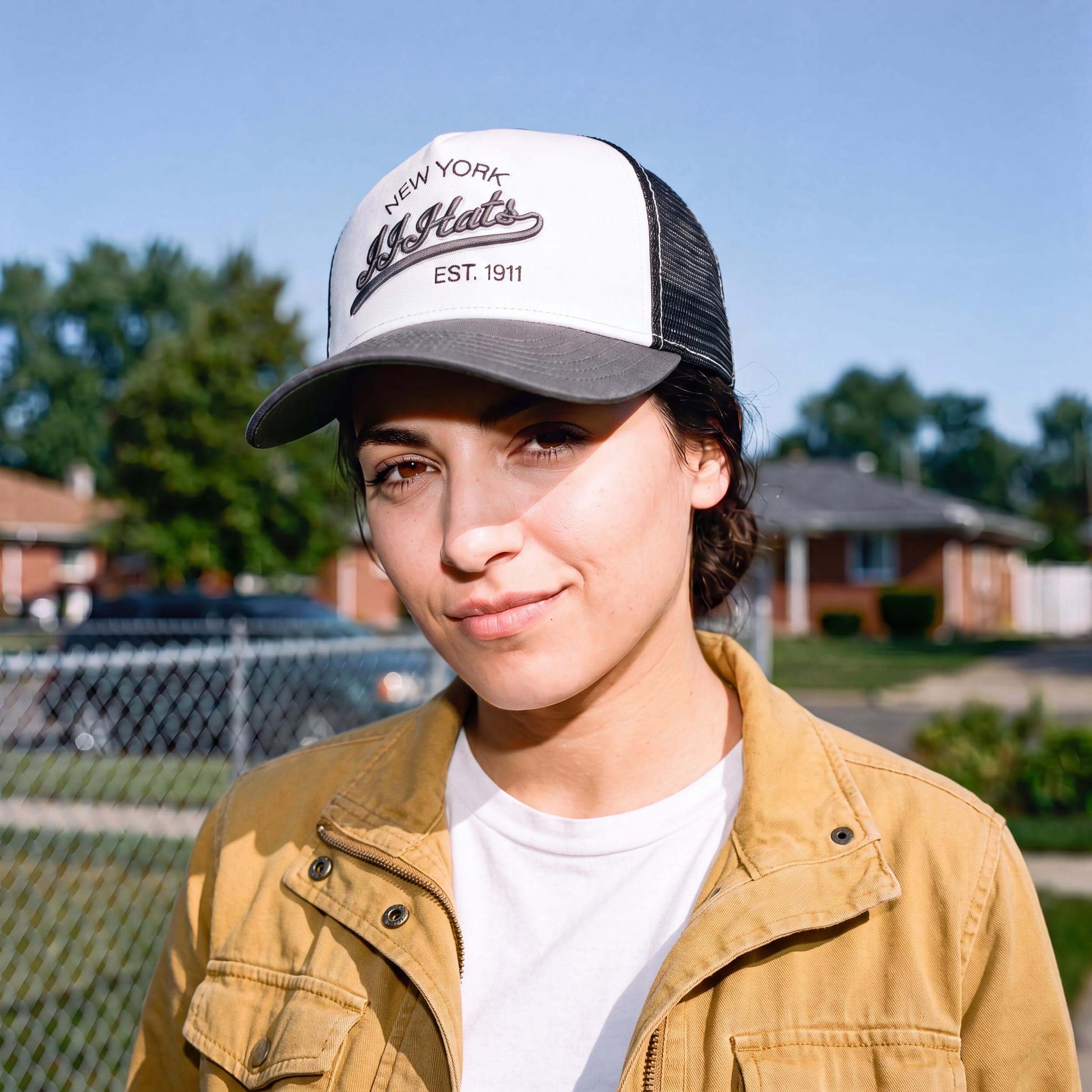 weiß-grau (female-model)