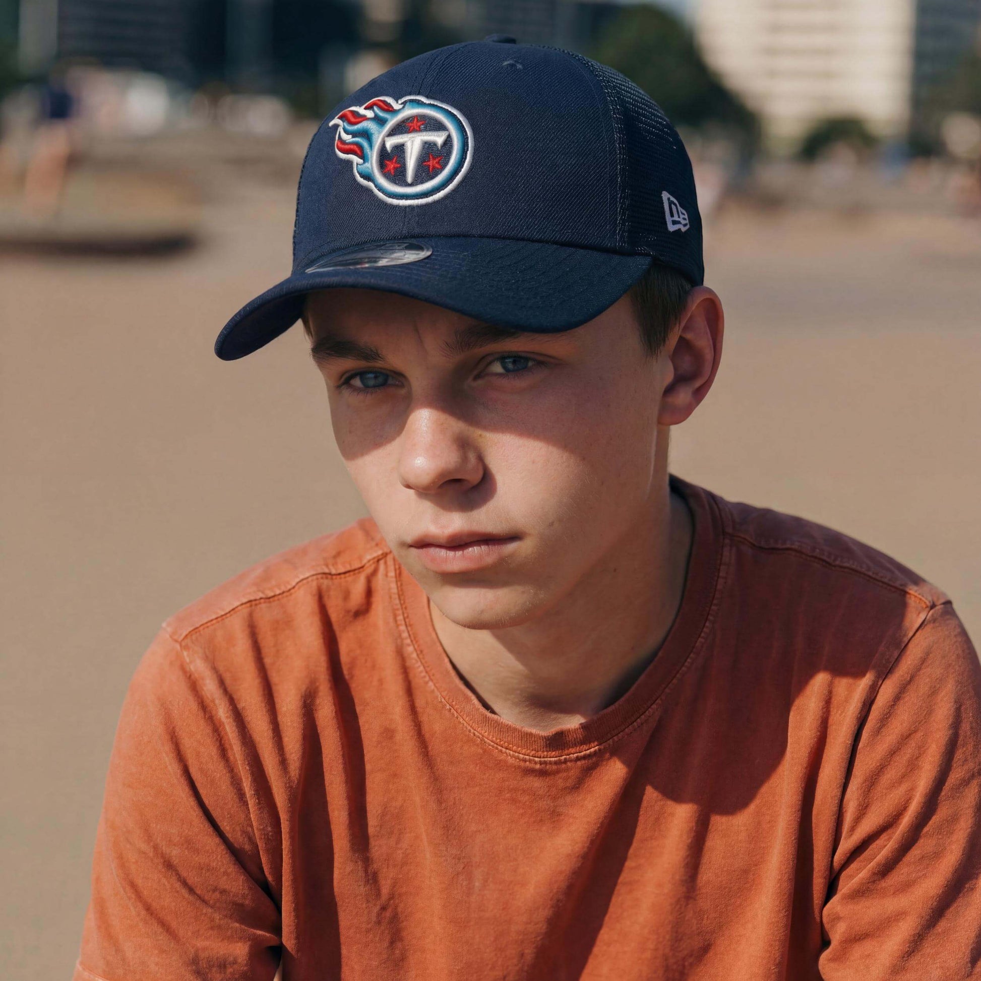 dunkelblau (male-model James Lavender)