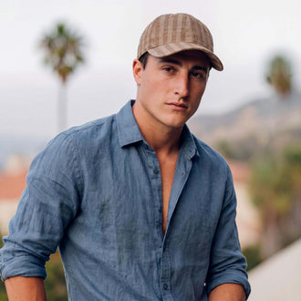 braun-beige (male-model Luke Fermer)
