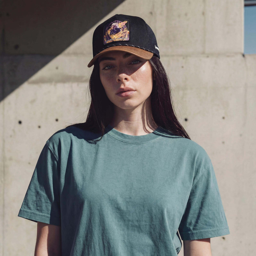 braun-schwarz (female-model Hazel Bourne)
