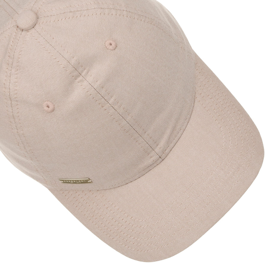 hellbeige